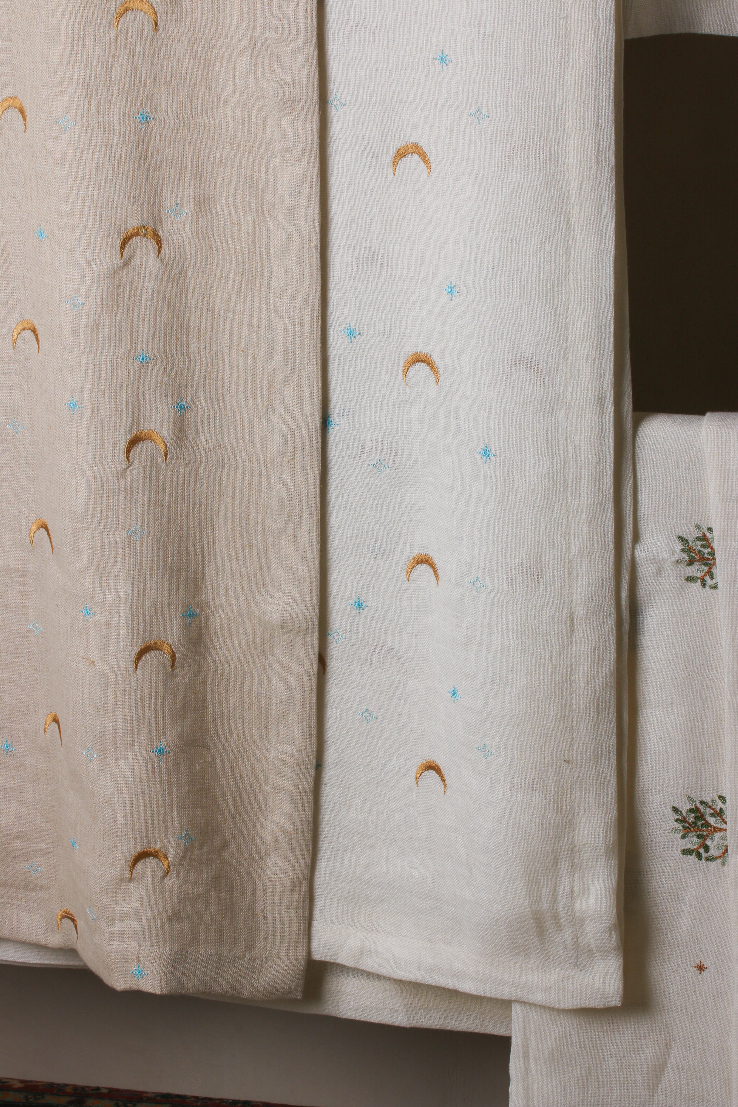 Moon & Stars - Beige - Table Cloth